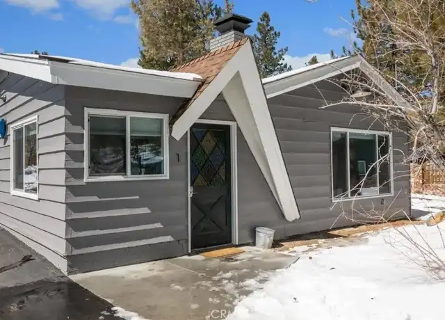 Property at 560 Edgemoor Rd Unit 1, Big Bear Lake, CA, 92315, 2 beds, 1 bath, [object Object]