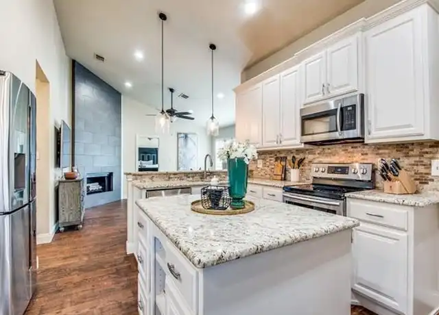 Property at 4305 Thames Ct, Flower Mound, TX, 75028, 4 beds, 2 baths, [object Object]