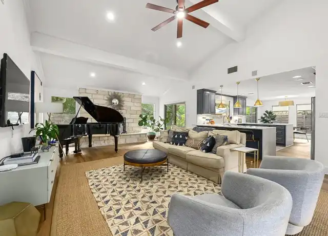 Property at 1300 Pasaguarda Dr, Austin, TX, 78746, 3 beds, 2.5 baths, [object Object]