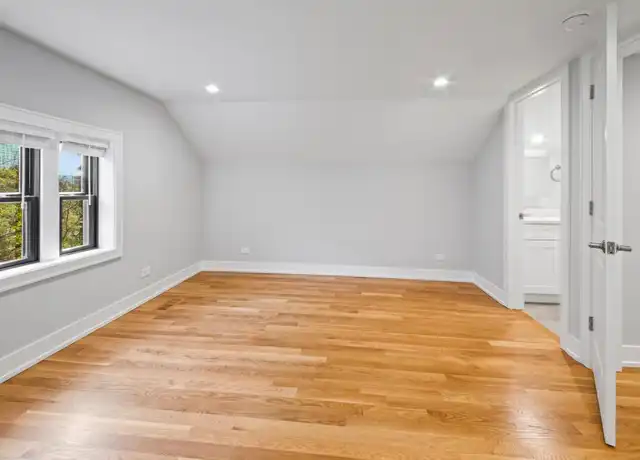 Property at 1370 W Evergreen Ave, Chicago, IL, 60642, 3 beds, 3 baths, [object Object]