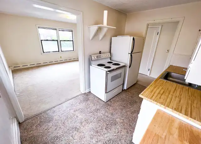 Property at 7401 Linden Ave N Unit 07, Seattle, WA, 98103, 1 bed, 1 bath, [object Object]