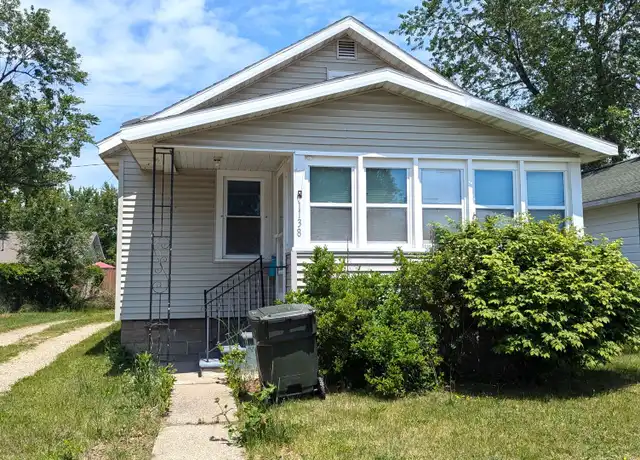 Property at 1138 E Larch Ave, Muskegon, MI, 49442, 2 beds, 1 bath, [object Object]