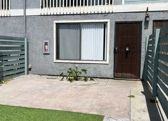 Property at 5104 Cape May Pl Unit 5106, San Diego, CA, 92107, 3 beds, 2.5 baths, [object Object]