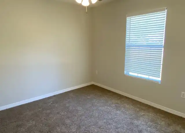 Property at 806 Brett St S, Crestview, FL, 32539, 2 beds, 1 bath, [object Object]