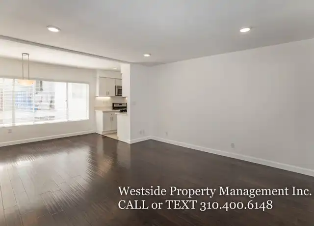 Property at 1119 Lincoln Blvd #9, Santa Monica, CA, 90403, 2 beds, 2 baths, [object Object]