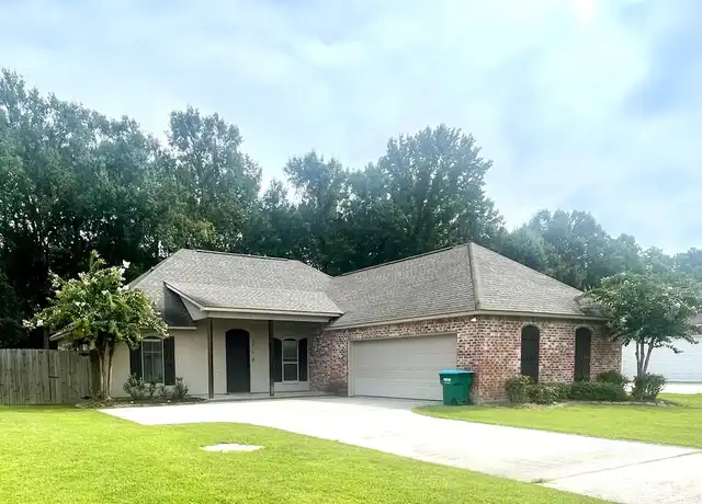 Property at 2366 Woodland Ct, Port Allen, LA, 70767, 3 beds, 2 baths, [object Object]