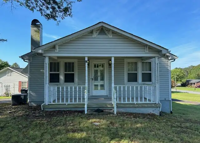 Property at 89 Green St SW, Concord, NC, 28027, 3 beds, 2 baths, [object Object]