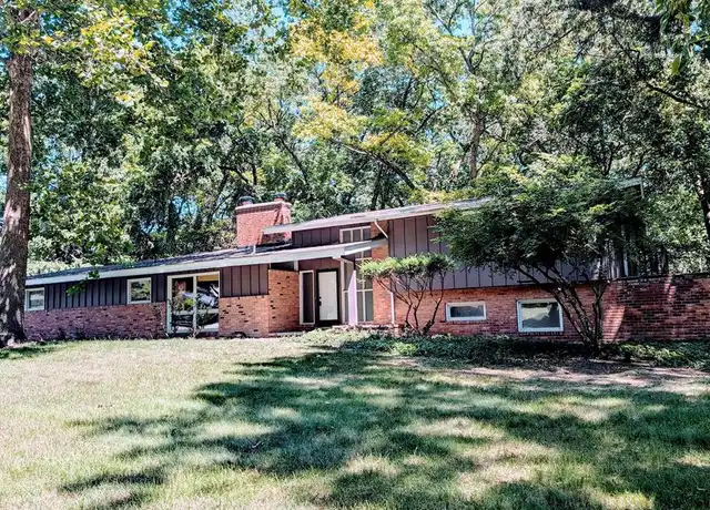 Property at 4987 Malibu Dr, Bloomfield Hills, MI, 48302, 4 beds, 3.5 baths, [object Object]