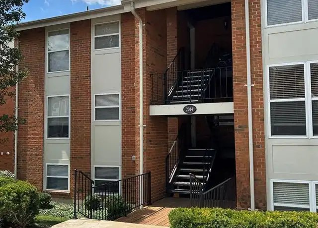 Property at 2014 Green Glen Dr, St. Louis, MO, 63122, 2 beds, 2 baths, [object Object]