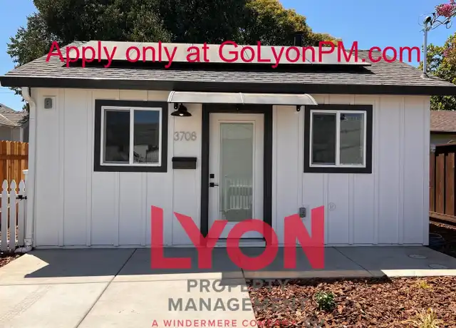 Property at 3708 40th St, Sacramento, CA, 95820, 0 beds, 1 bath, [object Object]