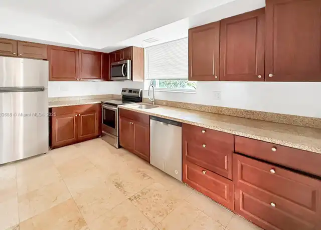 Property at 1316 NE 105th St Unit 202, Miami Shores, FL, 33138, 2 beds, 1 bath, [object Object]
