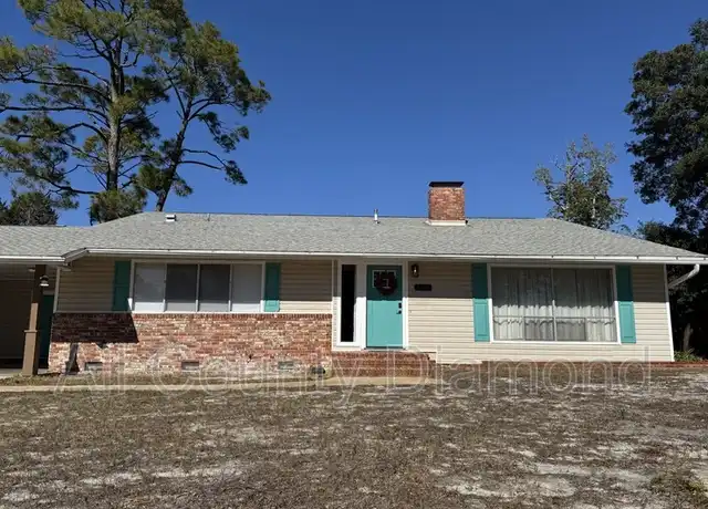 Property at 1204 W 11th St, Panama City, FL, 32401, 4 beds, 3 baths, [object Object]