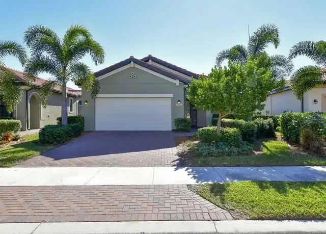 Property at 10097 Cozy Grove Dr, Venice, FL, 34293, 2 beds, 2 baths, [object Object]