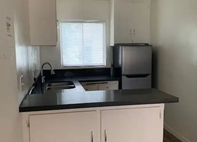 Property at 3595 S Sepulveda Blvd Unit 14, Los Angeles, CA, 90034, 1 bed, 1 bath, [object Object]