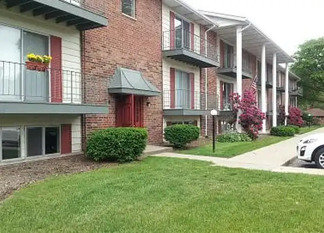 Property at Village Terre Apartments - 1512 Rosemary Ln, South Bend, IN, 46637, 2 beds, 1 bath, [object Object]