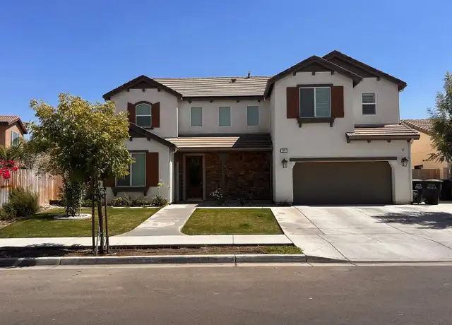 Property at 1821 W Corvina Ave, Visalia, CA, 93291, 4 beds, 3 baths, [object Object]