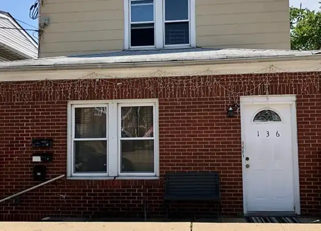 Property at 136 Rothwell Ave Unit 2nd Floor, Cliffside Park, NJ, 07010, 2 beds, 1 bath, [object Object]