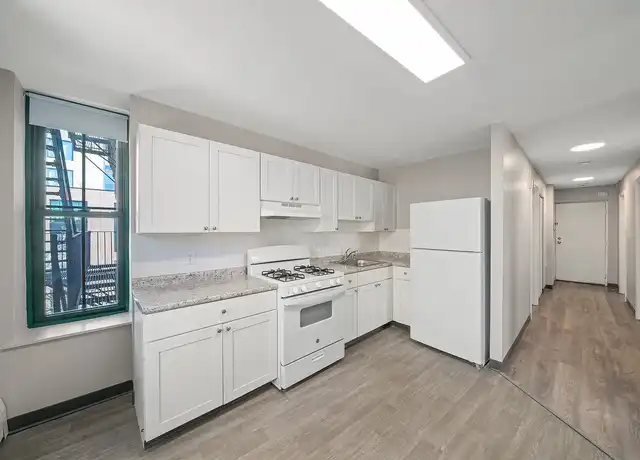 Property at East Canton Street Apartments - 109 E Canton St, Boston, MA, 02118, 2 beds, 1 bath, [object Object]