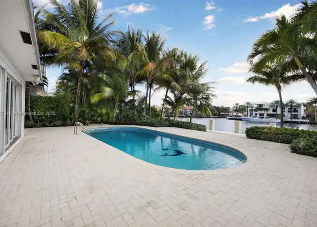Property at 2000 Sunrise Key Blvd, Fort Lauderdale, FL, 33304, 4 beds, 3 baths, [object Object]