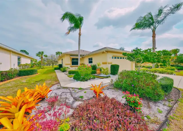 Property at 1911 Sterling Glen Ct, Sun City Center, FL, 33573, 2 beds, 2 baths, [object Object]