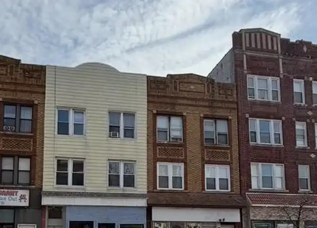 Property at 872 Broadway Apt 2, Bayonne, NJ, 07002, 3 beds, 1 bath, [object Object]
