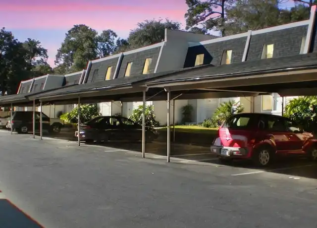 Property at 501 SW 75th St Unit C8, Gainesville, FL, 32607, 3 beds, 2.5 baths, [object Object]