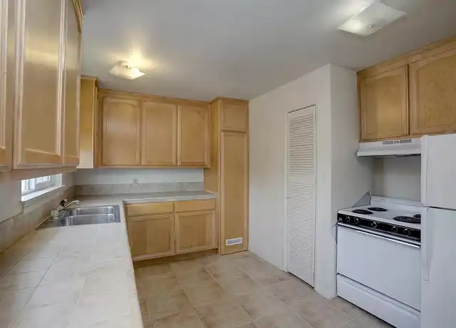 Property at 1650 Pomeroy Ave Unit 4, Santa Clara, CA, 95051, 1 bed, 1 bath, [object Object]