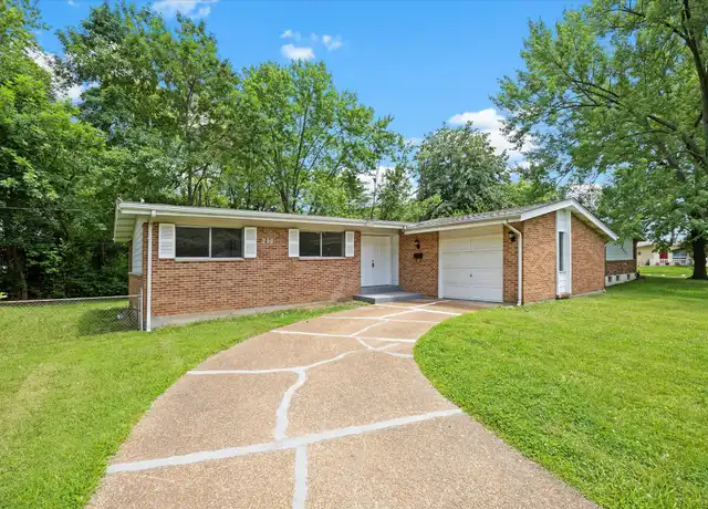 Property at 250 Countryside Dr, Florissant, MO, 63033, 4 beds, 3 baths, [object Object]