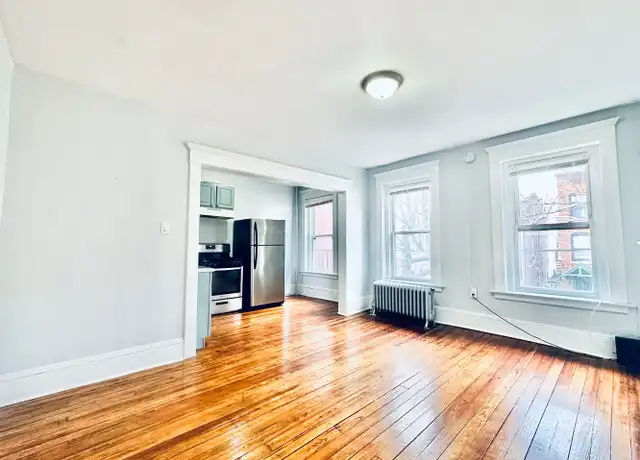 Property at 165 Park St Unit 165-6, New Haven, CT, 06511, 1 bed, 1 bath, [object Object]