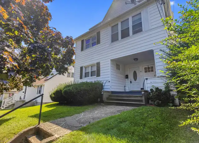 Property at 285 Clover St Unit 2, Stratford, CT, 06614, 3 beds, 1 bath, [object Object]
