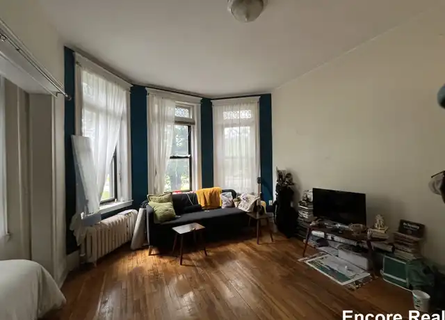 Property at 376 Riverway Unit 1, Boston, MA, 02115, 0 beds, 1 bath, [object Object]