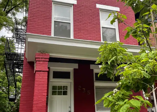 Property at 235 Emming St Unit 2, Cincinnati, OH, 45219, 3 beds, 2 baths, [object Object]