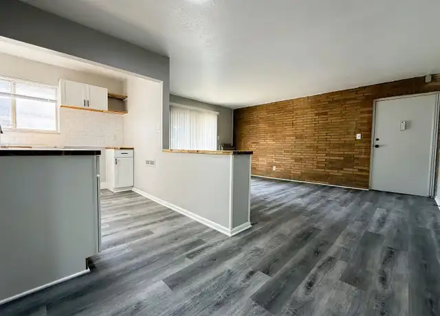 Property at Memorial Heights Apartments - 8257 Memphis Ave Apt 01, Brooklyn, OH, 44114, 1 bed, 1 bath, [object Object]