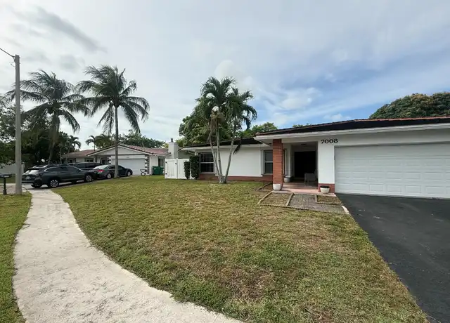 Property at 7008 NW 81st St, Tamarac, FL, 33321, 4 beds, 2 baths, [object Object]
