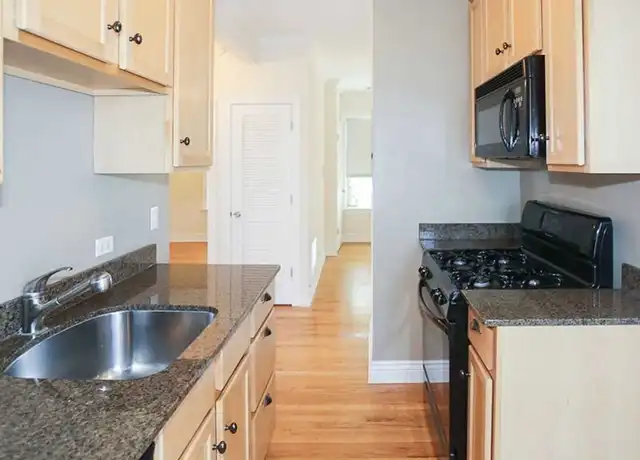 Property at 1216 W Waveland Ave, Chicago, IL, 60613, 2 beds, 1 bath, [object Object]