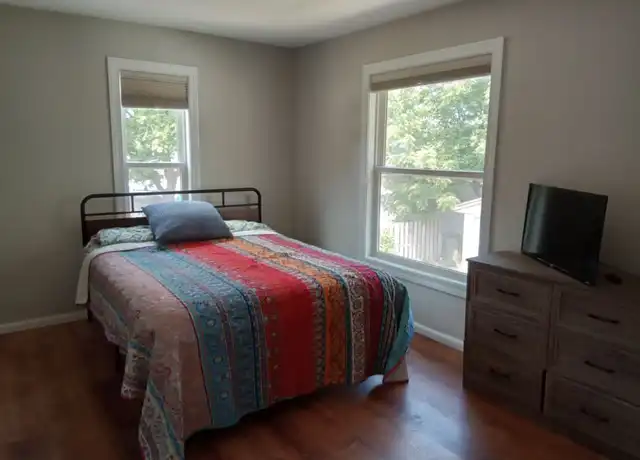 Property at 1204 Poppyseed Dr, St Paul, MN, 55112, 3 beds, 1 bath, [object Object]