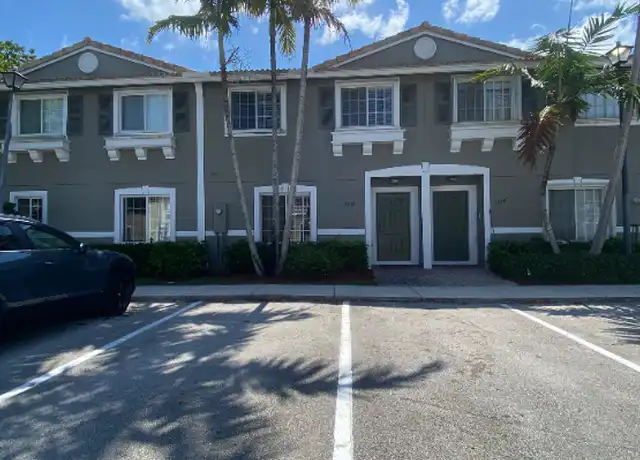 Property at 5932 Manchester Way, Tamarac, FL, 33321, 3 beds, 2.5 baths, [object Object]