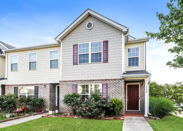Property at 1300 Forsythia Way, McDonough, GA, 30253, 3 beds, 2.5 baths, [object Object]