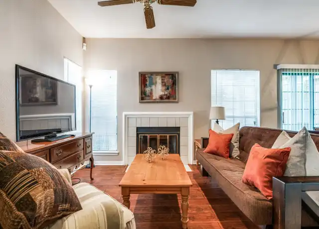 Property at 165 Chapel Hill Cir, San Antonio, TX, 78240, 2 beds, 2.5 baths, [object Object]