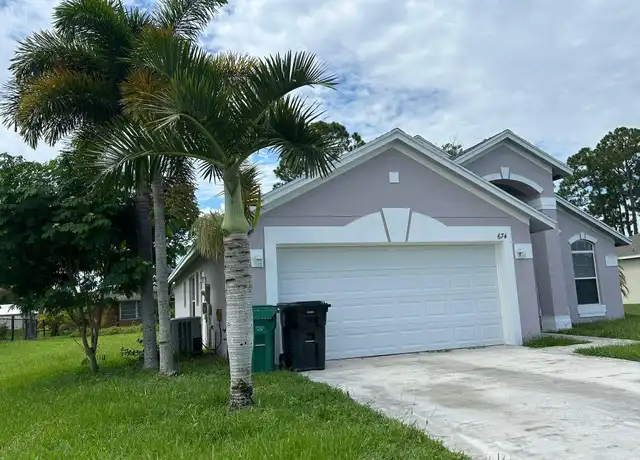 Property at 674 SE Thornhill Dr, Port Saint Lucie, FL, 34983, 3 beds, 2 baths, [object Object]