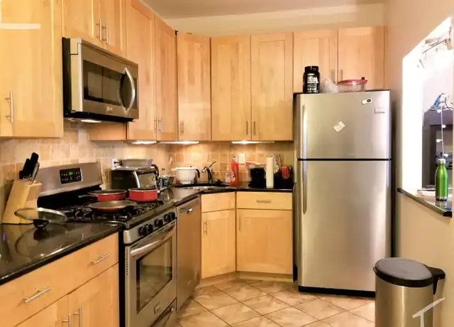 Property at 11 Saint Lukes Rd, Allston, MA, 02134, 4 beds, 1 bath, [object Object]