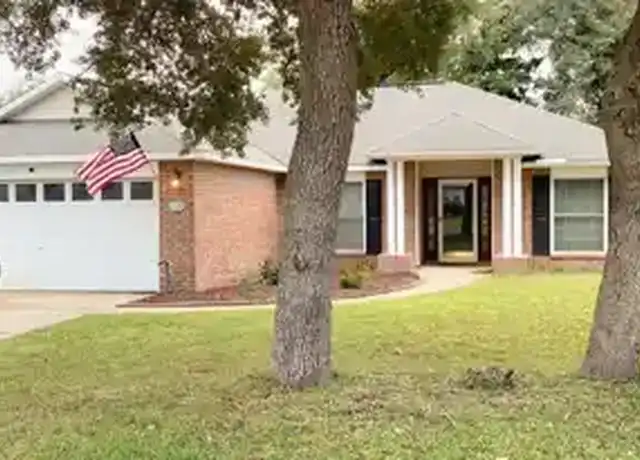 Property at 2820 Geronimo Dr, Crestview, FL, 32539, 3 beds, 2 baths, [object Object]