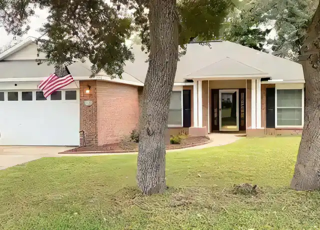 Property at 2820 Geronimo Dr, Crestview, FL, 32539, 3 beds, 2 baths, [object Object]