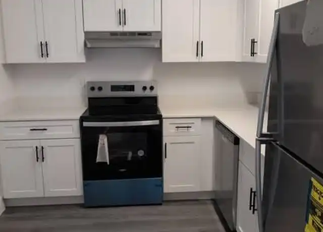 Property at 2790 Somerset Dr, Lauderdale Lakes, FL, 33311, 1 bed, 1.5 baths, [object Object]