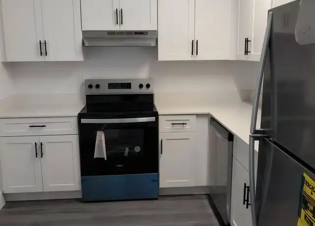 Property at 2790 Somerset Dr, Lauderdale Lakes, FL, 33311, 1 bed, 1.5 baths, [object Object]