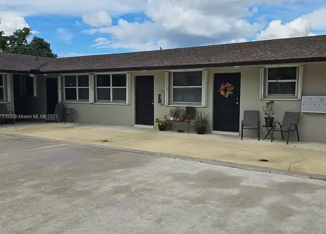 Property at 130 W 13th St Unit 9, Hialeah, FL, 33010, 0 beds, 1 bath, [object Object]