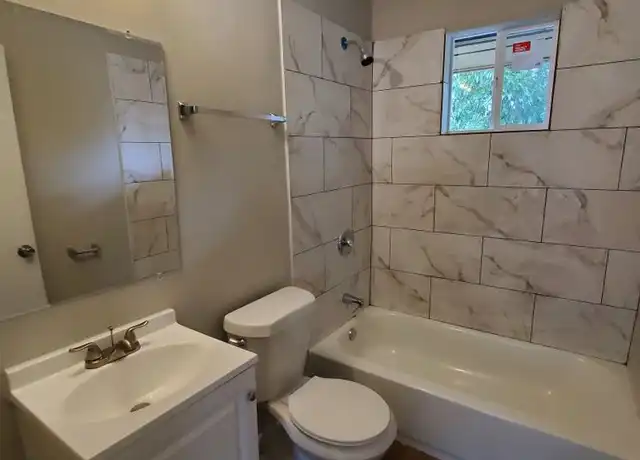 Property at 607 E McLemore Ave Apt 10, Memphis, TN, 38106, 2 beds, 1 bath, [object Object]