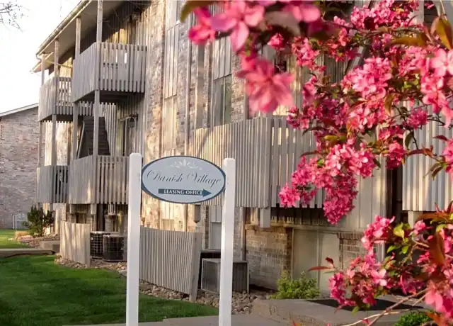 Property at 1117 Paige St Unit 1121-203, Wichita, KS, 67207, 2 beds, 1 bath, [object Object]