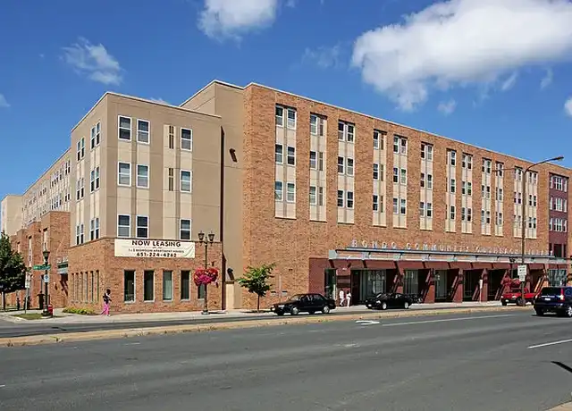 Property at University Dale Apartments - 627 Aurora Ave, Saint Paul, MN, 55104, 1-2 bed, 1 bath, [object Object]