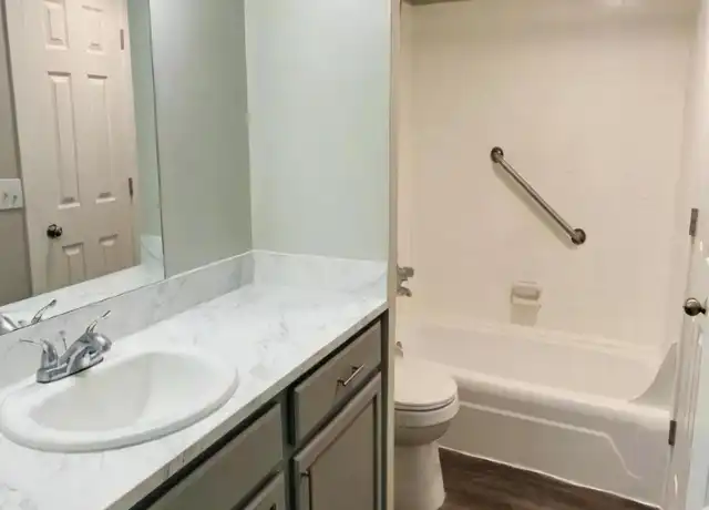 Property at 5113 N Brookline Ave, Oklahoma City, OK, 73112, 2 beds, 2 baths, [object Object]